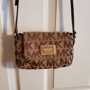 Michael Kors crossbody bag